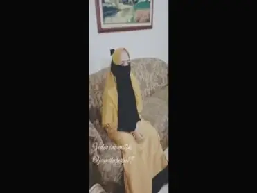 Ukhti Hijab Kuning Dientot Liar Sampai Becek Basah Tidak Bisa Ditahan Lumer